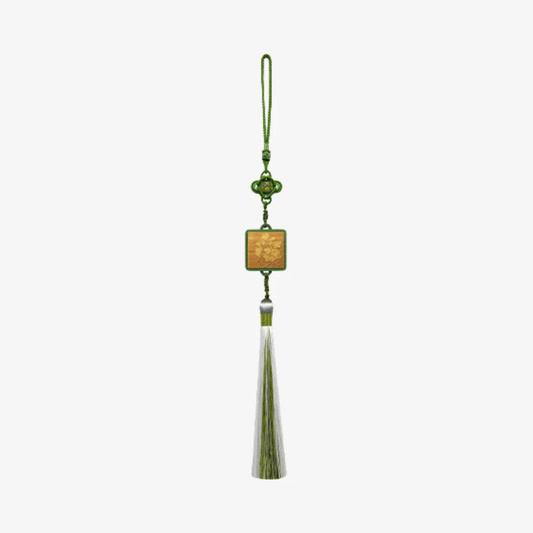 Azalea & Peony Qing Bamboo Phone Charm – Chinese Knot Edition