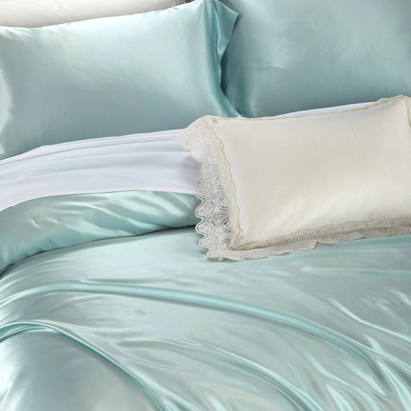 19 Momme 100% Mulberry Silk Mint Green Bedding Set