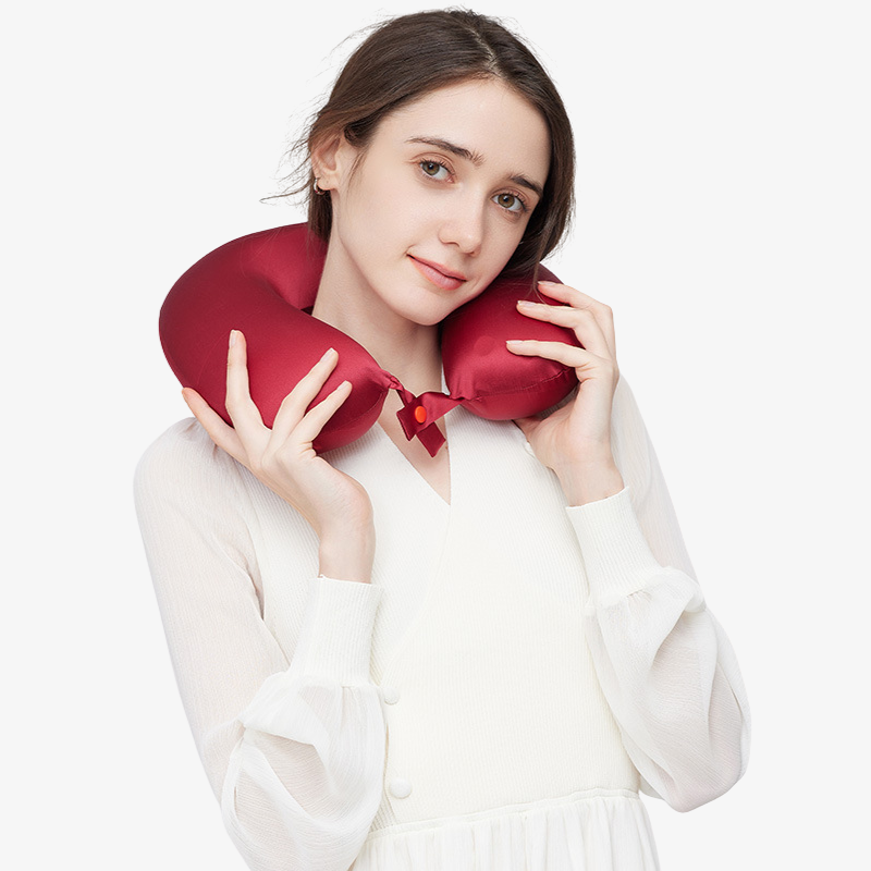 19 Momme 100% Mulberry Silk U-Shaped Neck Pillow