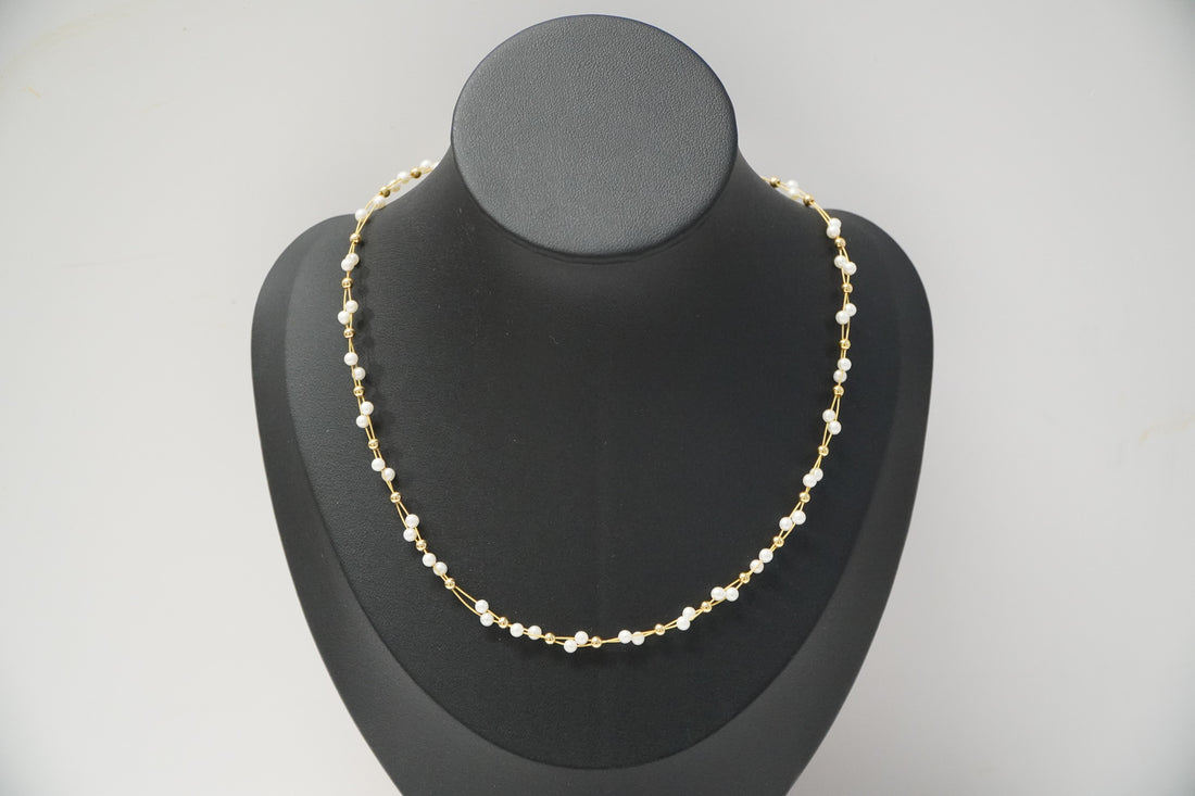 Babysbreath Freshwater Pearl Necklace