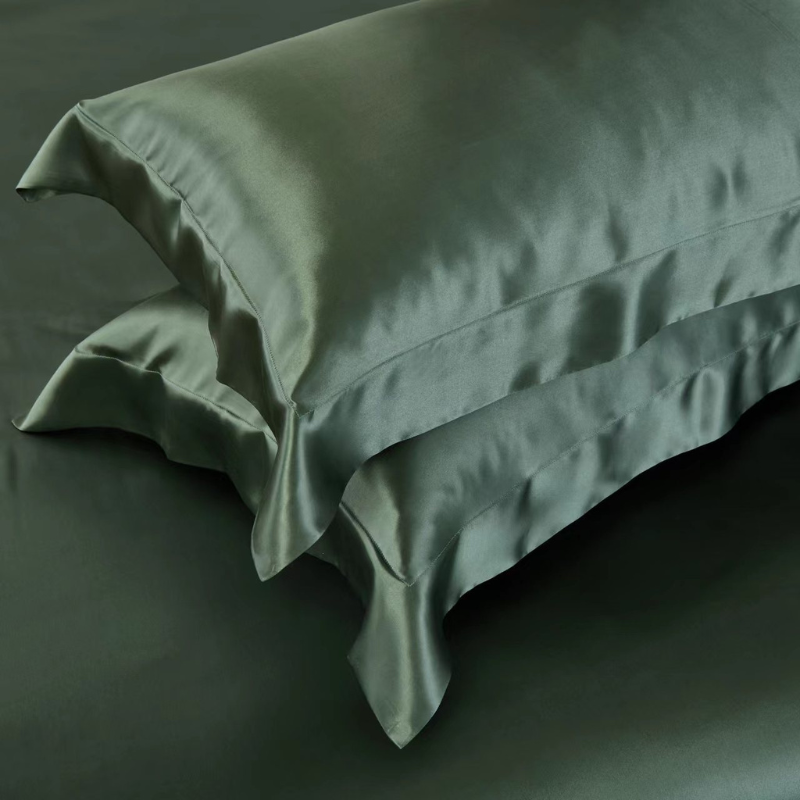 19 Momme 100% Mulberry Silk Olive Green Bedding Set