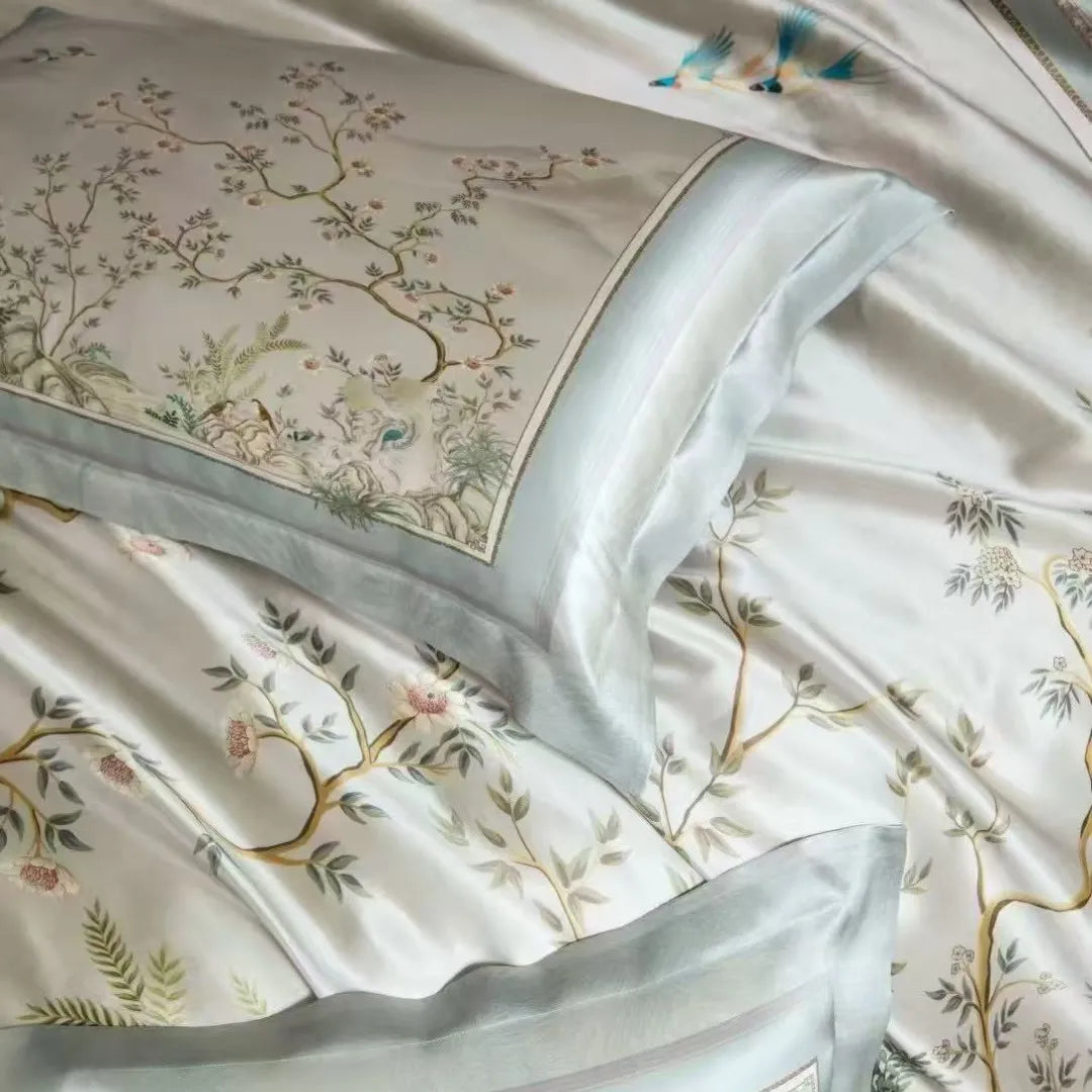 16 Momme 100% Mulberry Silk ‘Graceful Courtyard’ Pillowcase