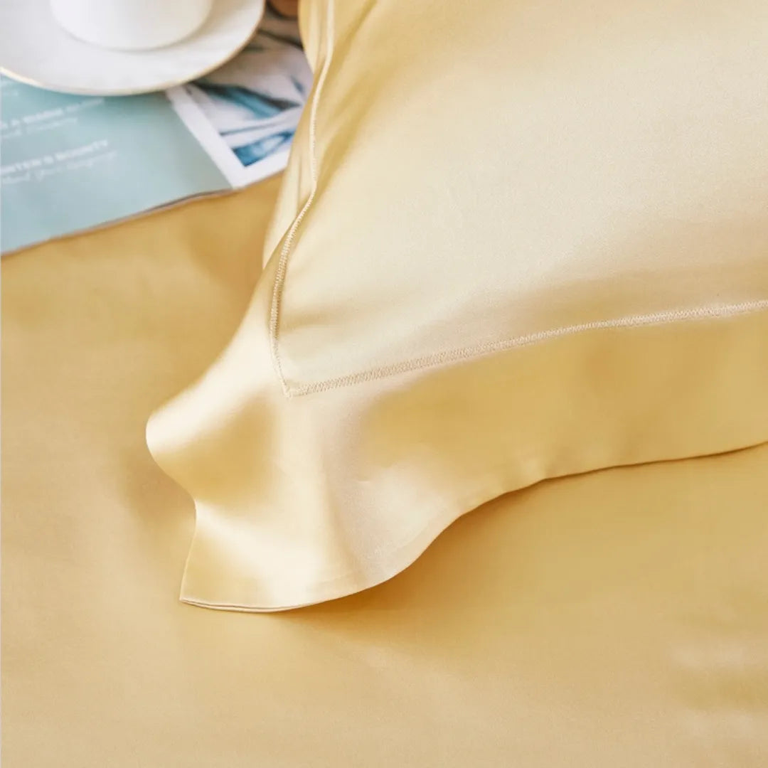 19 Momme 100% Mulberry Silk ‘Imperial Gold’ Pillowcase