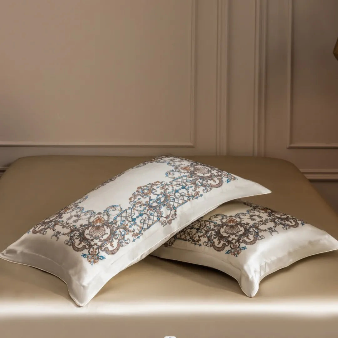 16 Momme 100% Mulberry Silk ‘Whispers of Maple’ Pillowcase