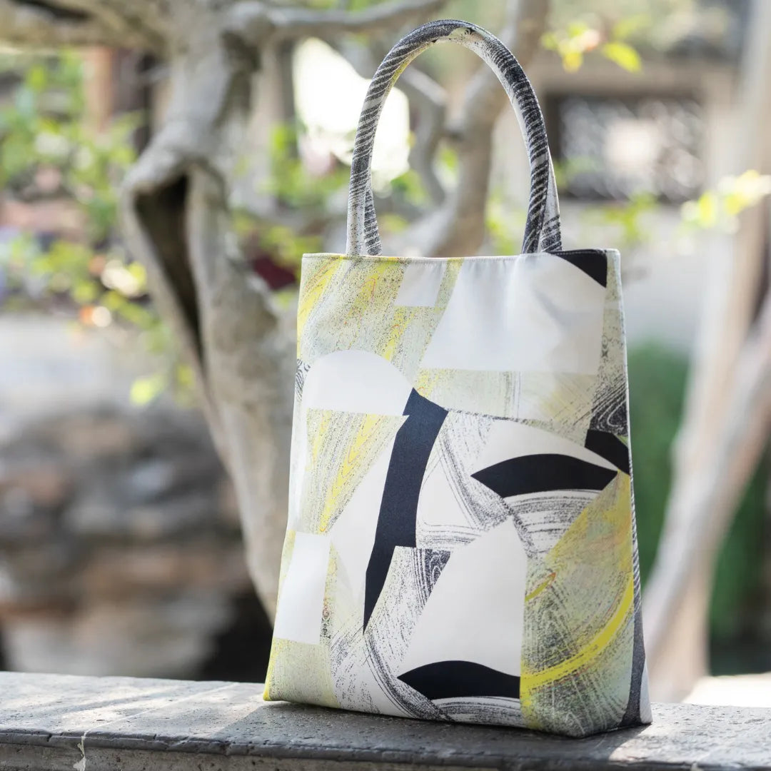 Dreaming of Spring in Jiangnan – College Avenue Bag