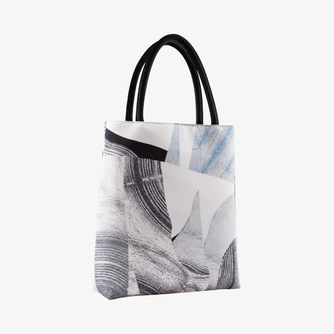 Dreaming of Winter in Jiangnan – College Avenue Bag