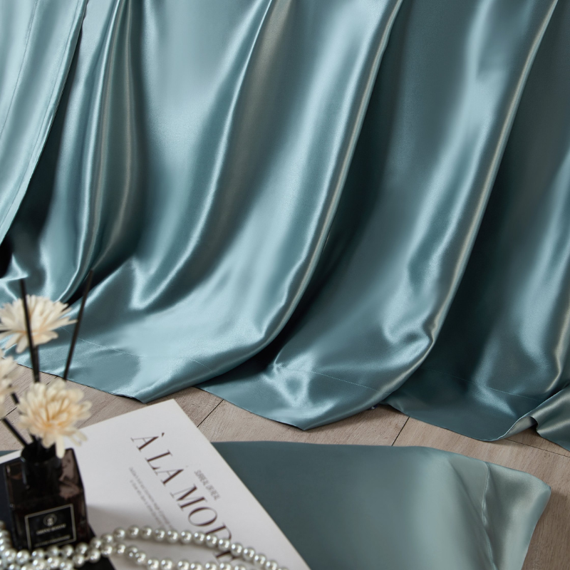 19 Momme 100% Mulberry Silk Blue Bedding Set