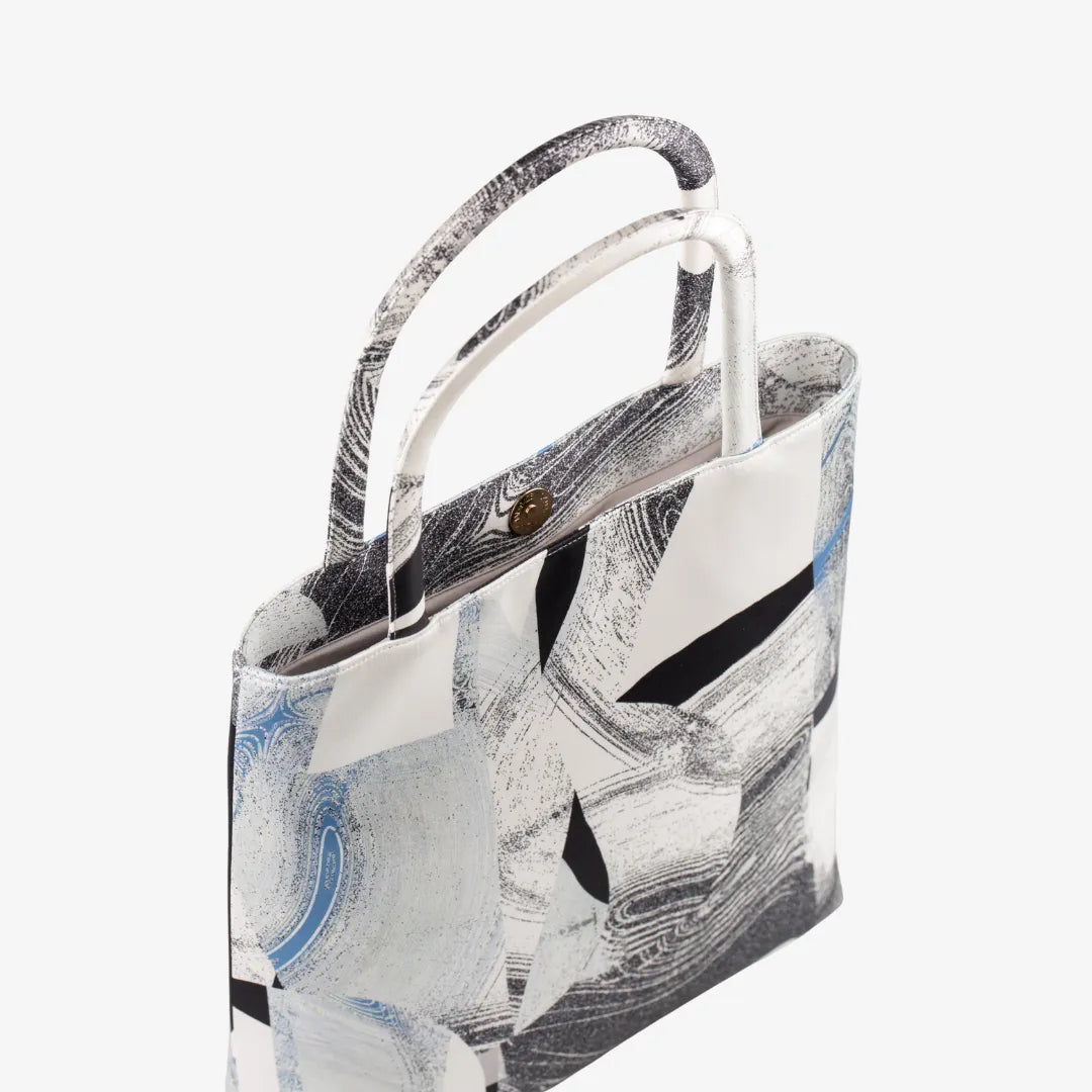 Dreaming of Winter in Jiangnan – College Avenue Bag
