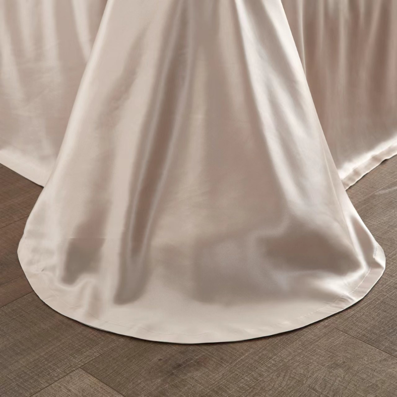 19 Momme 100% Mulberry Silk Champagne Bedding Set