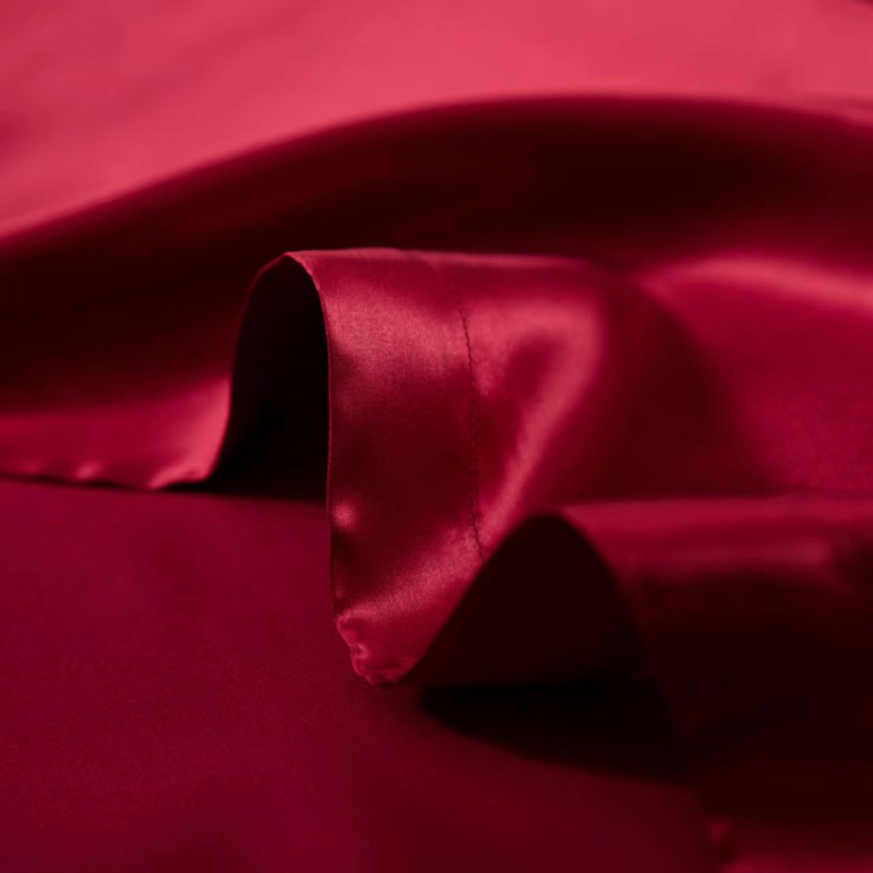 19 Momme 100% Mulberry Silk Burgundy Bedding Set