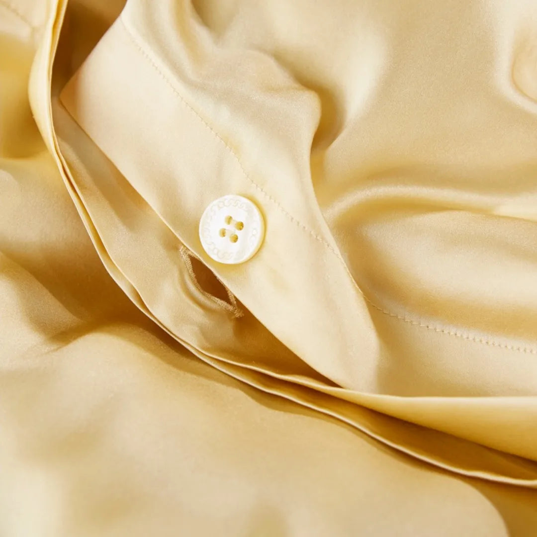19 Momme 100% Mulberry Silk ‘Imperial Gold’ Pillowcase