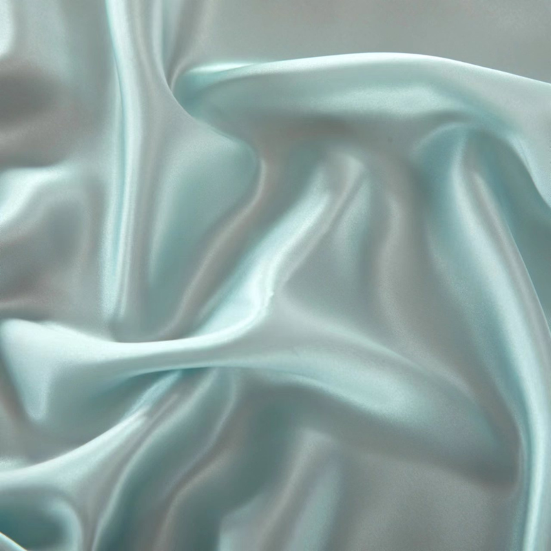 19 Momme 100% Mulberry Silk Mint Green Bedding Set