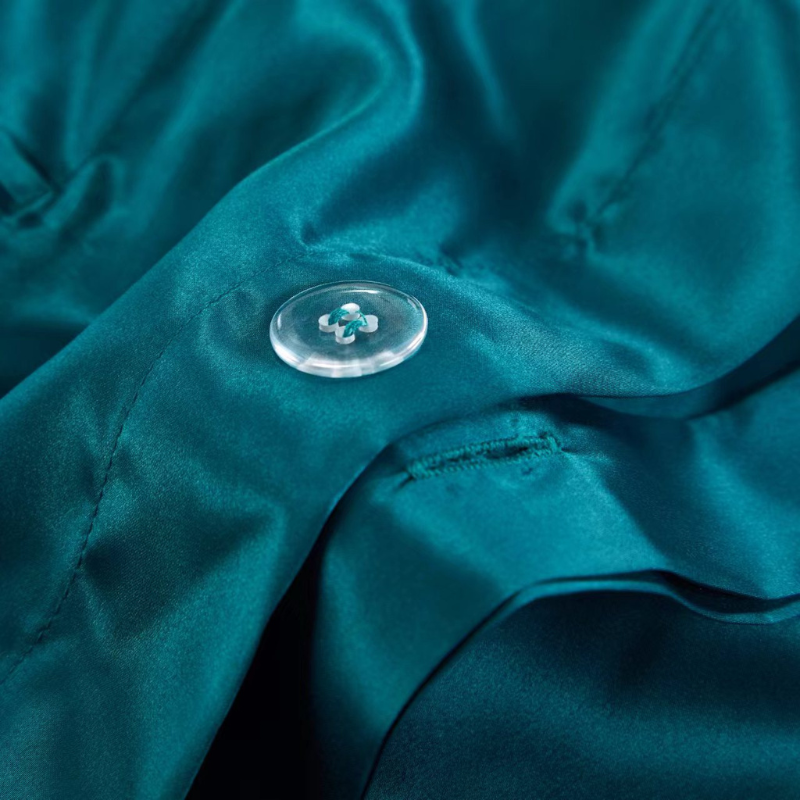 19 Momme 100% Mulberry Silk Peacock Blue Bedding Set