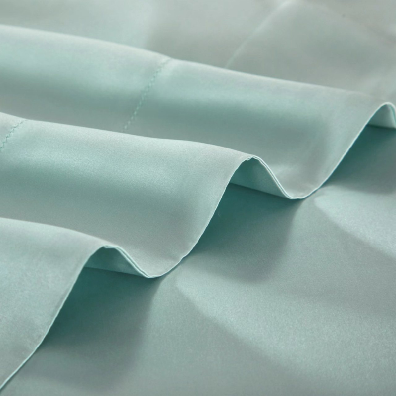 19 Momme 100% Mulberry Silk Mint Green Bedding Set