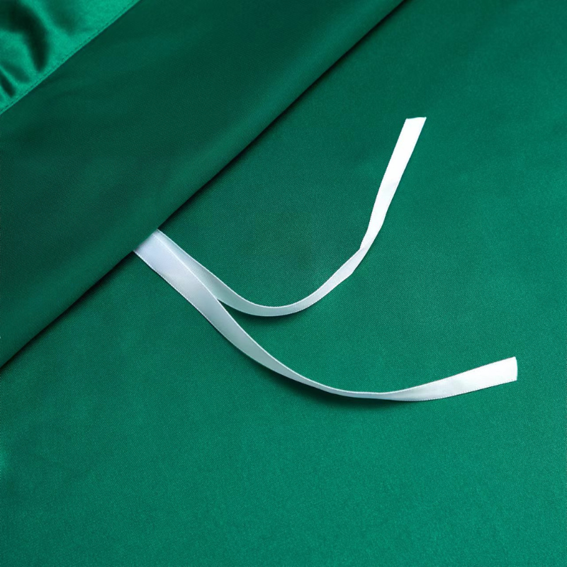 19 Momme 100% Mulberry Silk Emerald Bedding Set